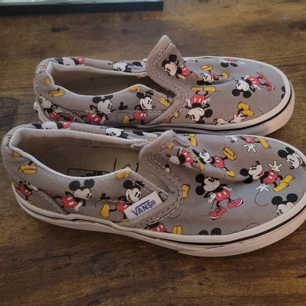 Toddler slip on vans
